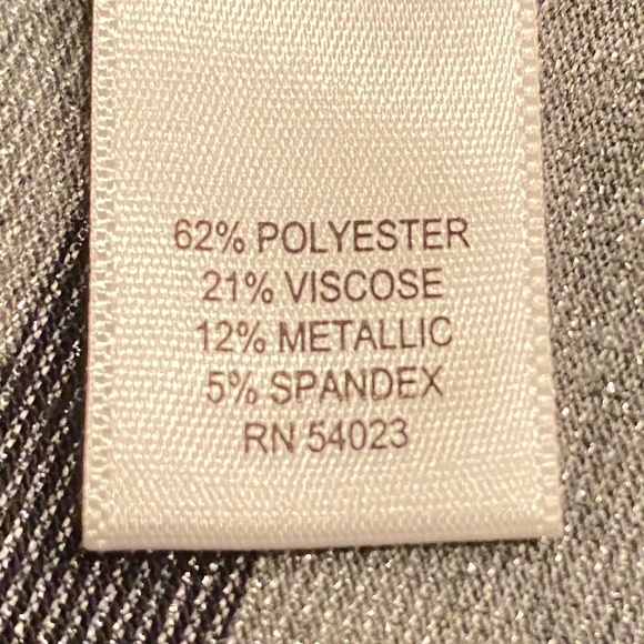 BANANA REPUBLIC🤩 NWOT Striped Metallic Silver Black 3/4 Sleeve Top,Women’s Small - Picture 6 of 6